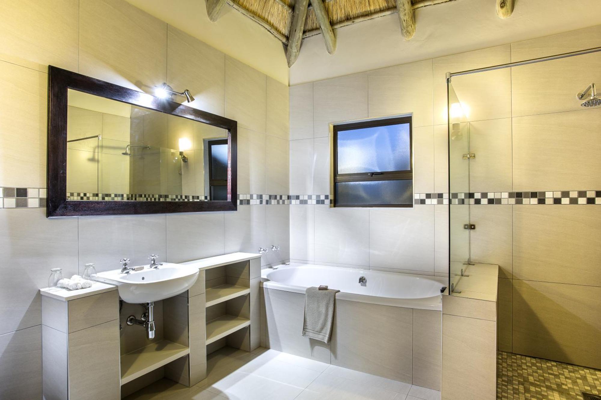 Montusi Mountain Lodge Bonjaneni Cameră foto