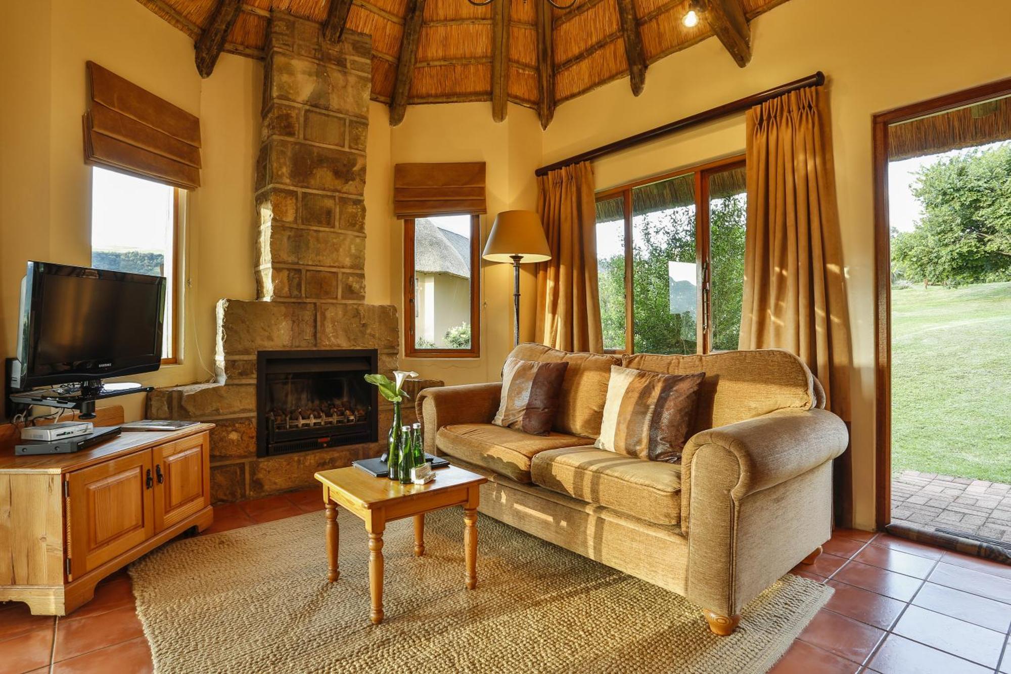 Montusi Mountain Lodge Bonjaneni Cameră foto